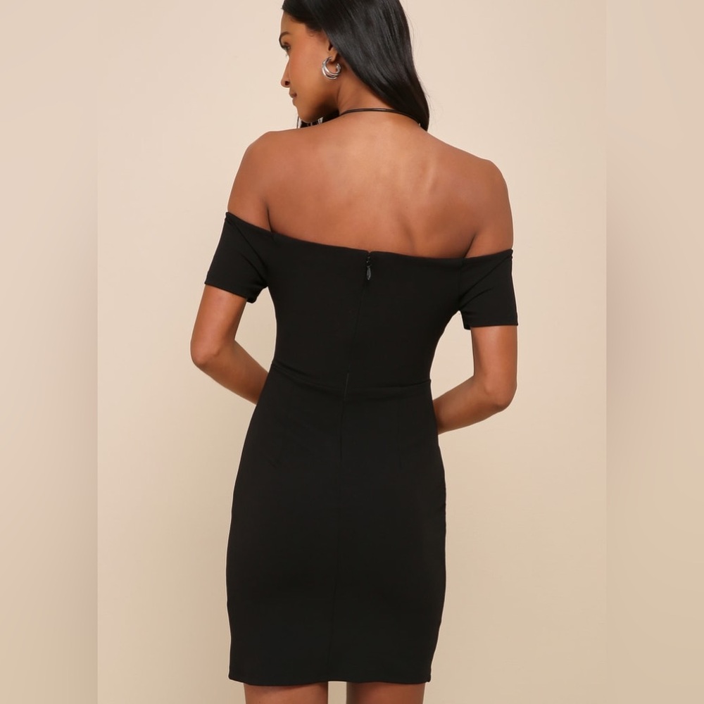 Black Off-the-Shoulder Bodycon Mini Dress – Size S